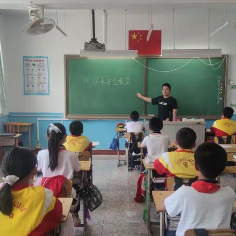 珍爱生命，严防溺水——镇东小学开展防溺水宣传教育活动