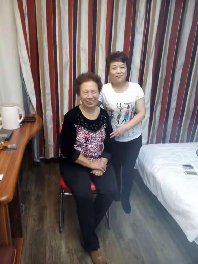 祝贺老叔，老婶八十岁寿辰并六十年钻石婚叔婶一生虽平淡，但很伟大。是我们永远的榜样。永远享用的精神财富