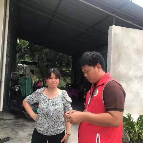 入户为群众激活社保卡电子凭证