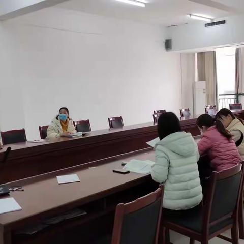 解读教研计划，明确教研任务-记菏泽一中南京路校区政治组集体教研活动