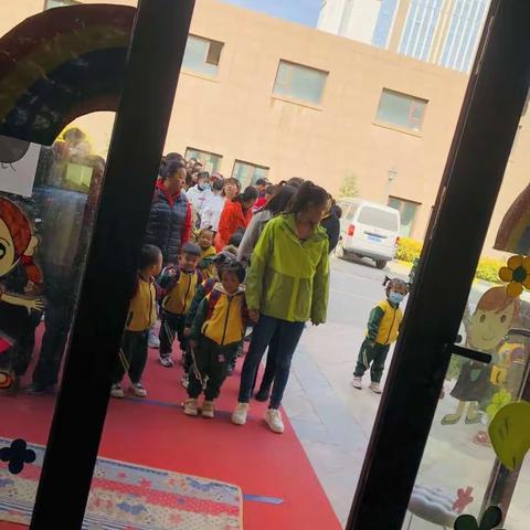 书香名府蒙特梭利幼儿园消防演练