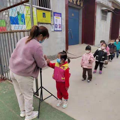 “疫情防控，从我做起”——定陶区孟海镇许楼幼儿园疫情防控演练