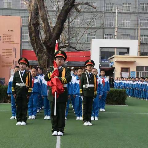 学党史，知党恩，跟党走！——延安宜川红军小学四六中队升旗风采展示