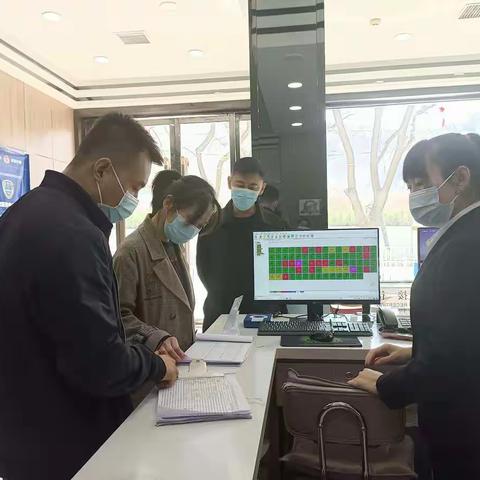 坚守底线思维，创建平安社区