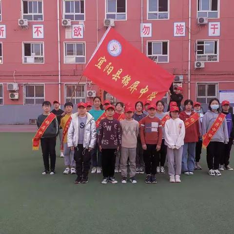 “服务他人 快乐自己”锦屏中学（小学部）学雷锋活动