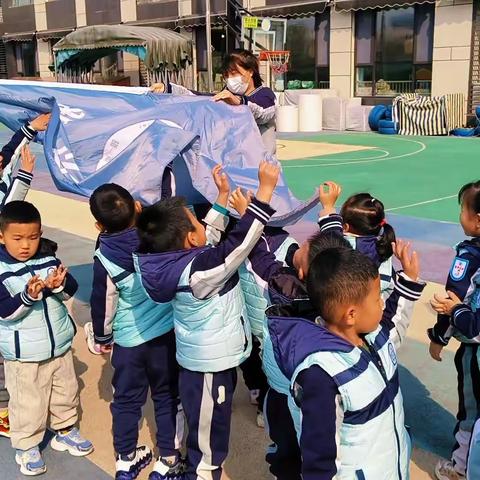 走进自然，拥抱春天--雅思贝尔幼儿园哈佛三班