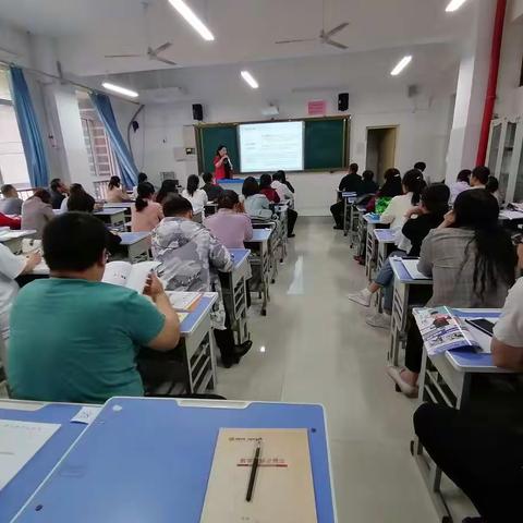 “河南省中学化学教研员及骨干教师专题培训”心得体会分享