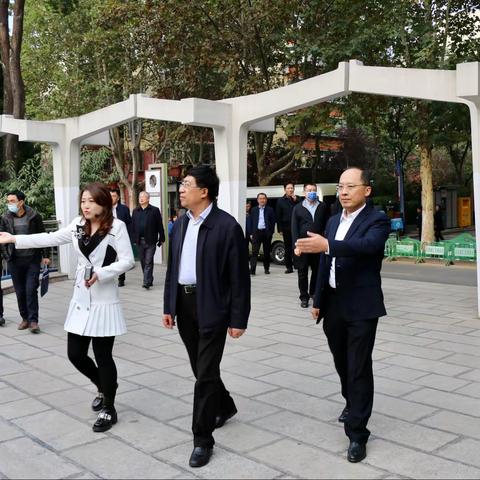 法治日报社党委书记、社长邵炳芳同志到燕山街道调研市域社会治理创新工作