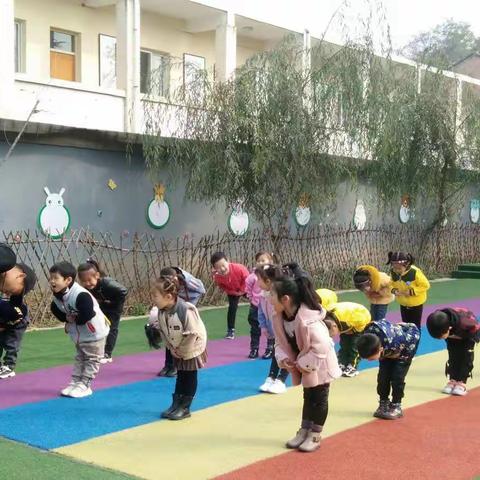 龙凤三幼体智能课程精彩瞬间