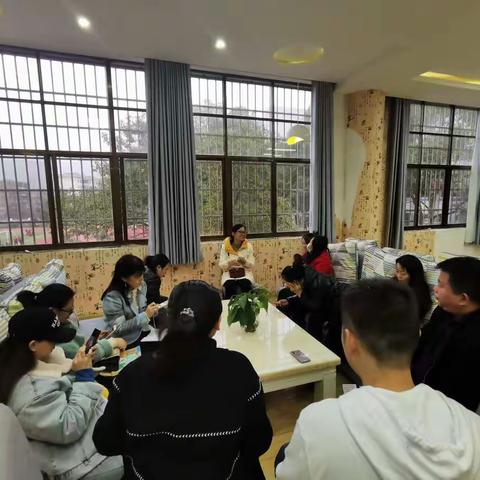 落实“双减”，致力双赢——郴州市六中八年级英语组教研活动