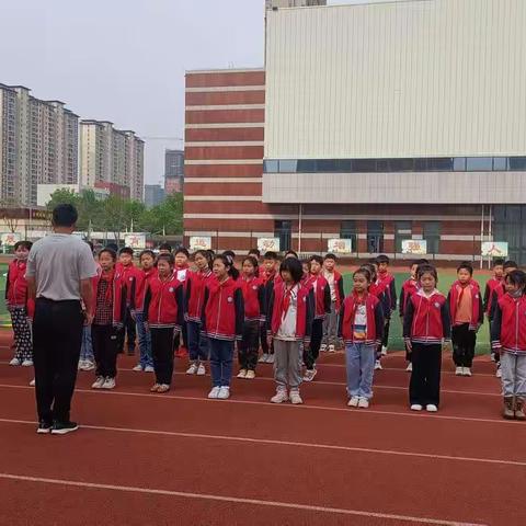 赛风采，练实力，强素质，育栋梁——亳州市第一小学王琮翔老师体育公开课