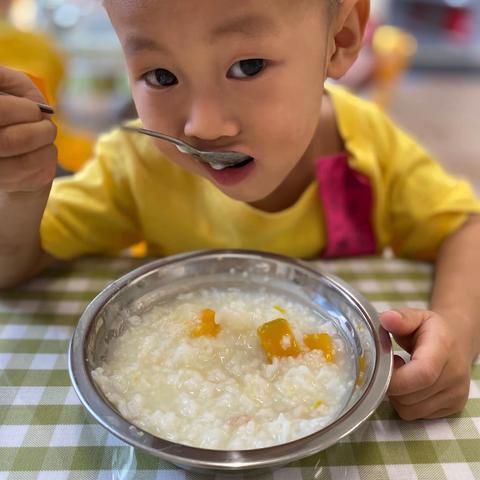 小小一班上幼儿园的第三天