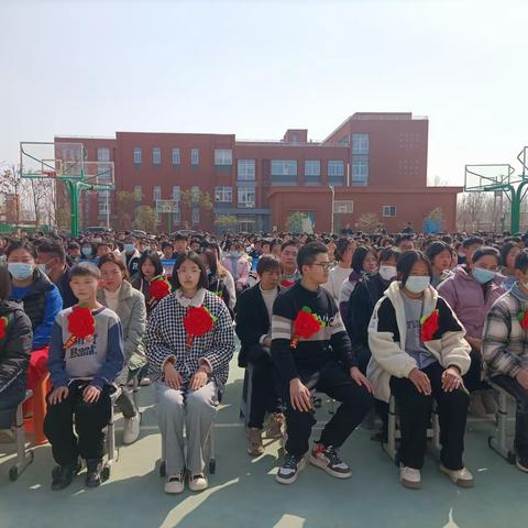 不负韶华  耕耘梦想——昆阳中学七年级B部表彰大会