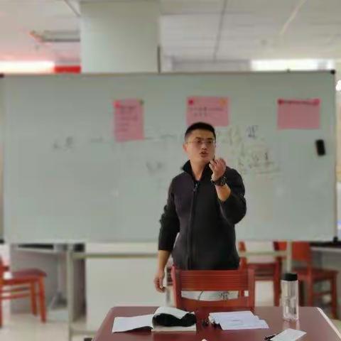 在观摩中学习，在教研中成长