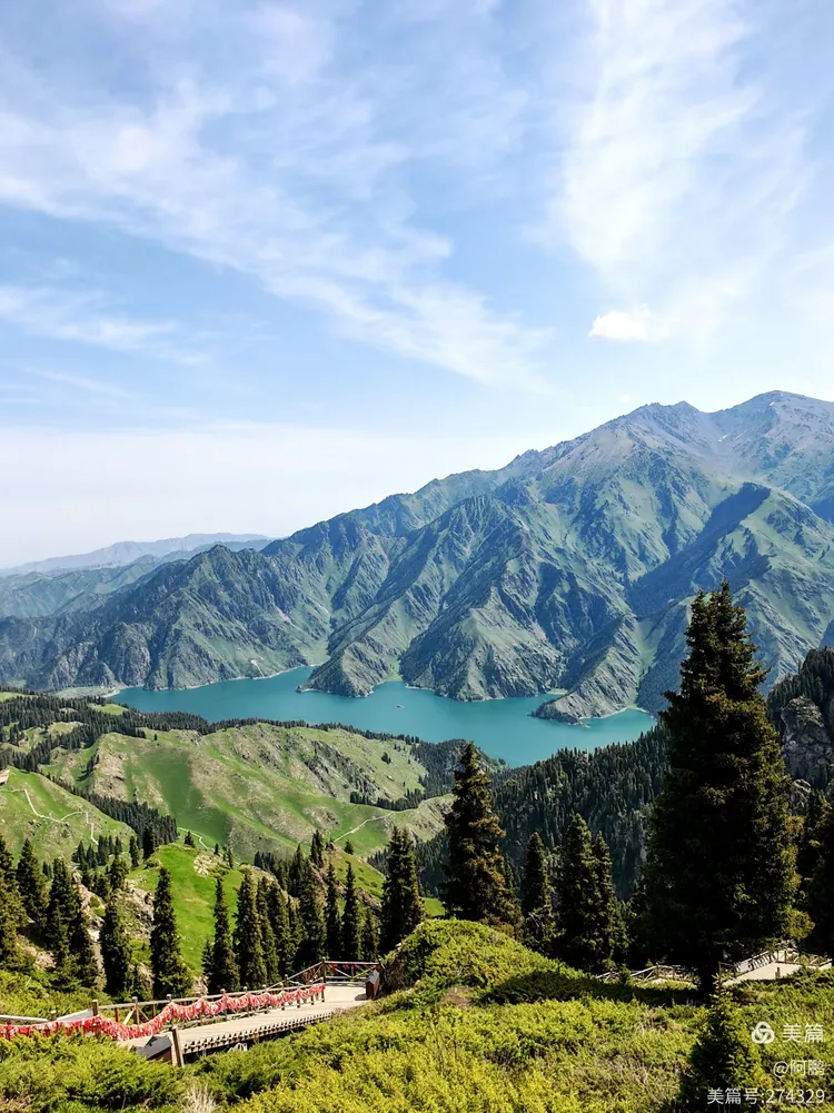 新疆天山看天池最佳地点