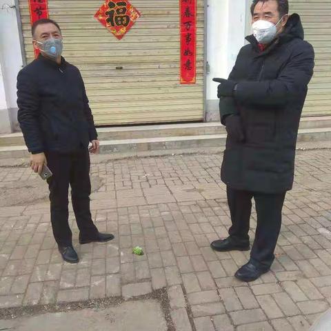 申元明副局长带队对鸟鱼虫市场、宠物店等动物交易场所和棋牌室关停情况进行督查