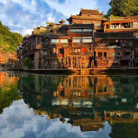 又到凤凰