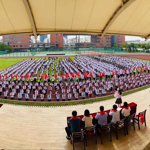 童心向党迎百年，红色基因代代传——锦绣实验学校一年级新队员入队仪式