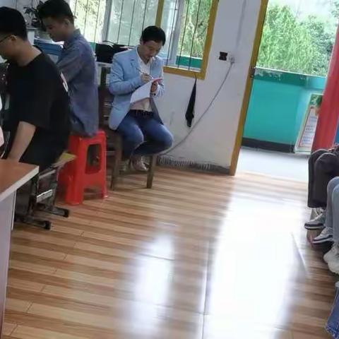 革畈小学第十三周工作汇报