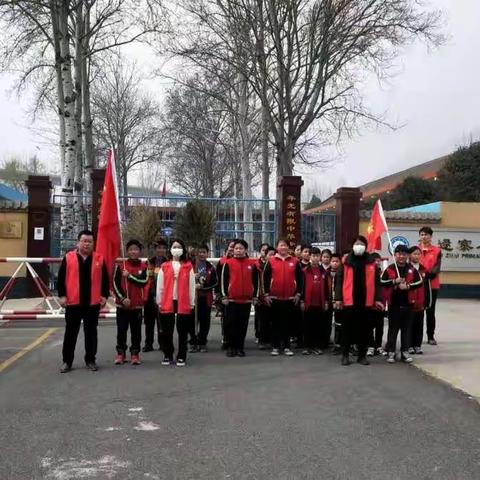 学习雷锋好榜样，三月花开助人乐——五龙口镇东逯寨小学2021学雷锋活动