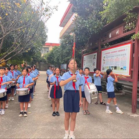 “向国旗敬礼  做红色少年”———华坛山镇中心小学举行“向国旗敬礼”系列主题活动