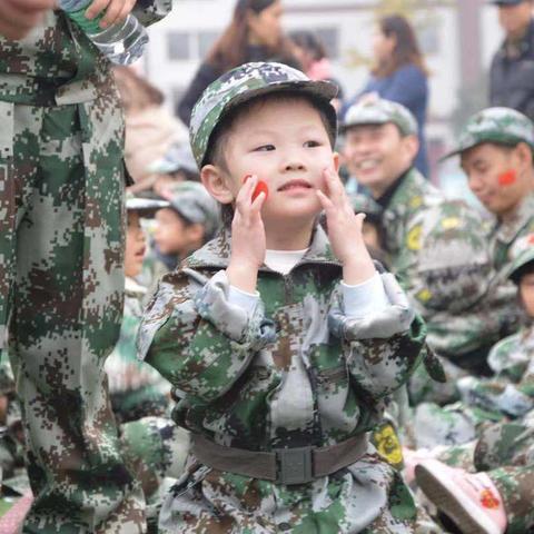 菲乐幼儿园——“我的军旅梦”大型户外军事亲子活动圆满结束！🎉🎉🎉