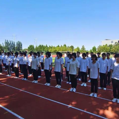 千锤百炼，我最棒——高一12班军训日记