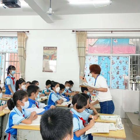 东方市第四小学第五周五年级语文组“人人公开课”活动