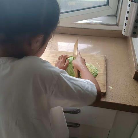 我学会了做炒甘蓝和土豆丝