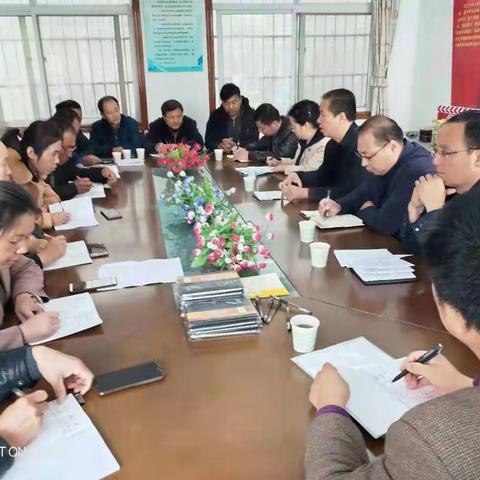 10月23日兴平市优化农村人居环境事务中心赵部长及镇办各位领导莅临南市工作队工作纪实。