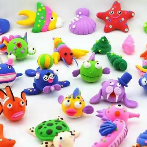 （李十二周）汽开区锦程幼儿园“空中快乐玩 成长不停歇”——小班组艺术领域推荐活动《百变纸黏土》