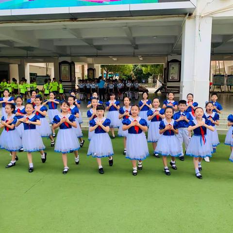 用简单的音符诠释快乐🎵🎵🎵——海口市滨海第九小学合唱班校本课程小结