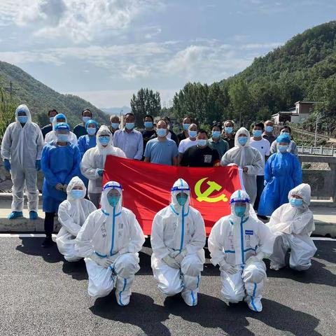 共同抵抗新冠疫情，盘上群众共同努力