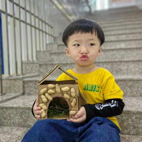 金色种子幼儿园蔡沐轩小朋友