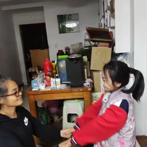 “小手拉大手”——鱼台县第三实验小学四年级活动纪实