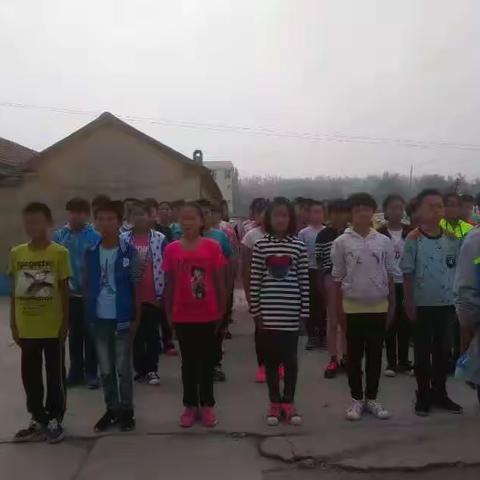 不负青春韶华，放飞心中梦想