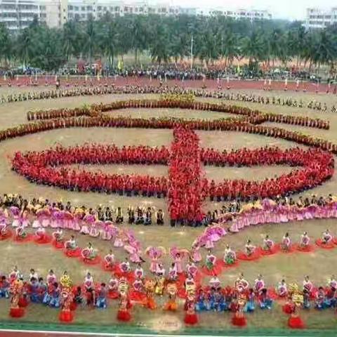 百十荣光，一路芬芳        ——高二语文备课组