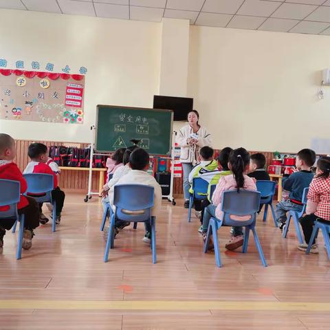荆州区城南星星幼儿园小一班第六周特色课程《江南》