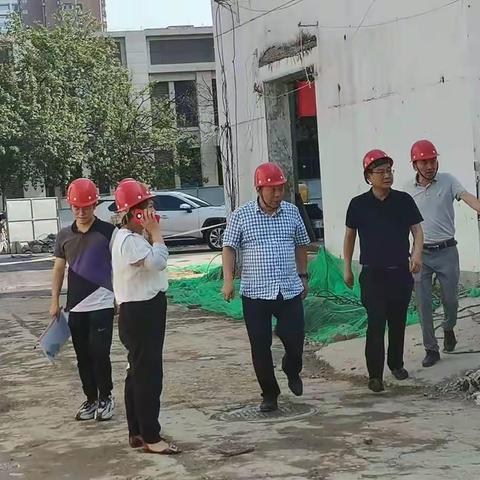 深入改造一线   督导安全生产