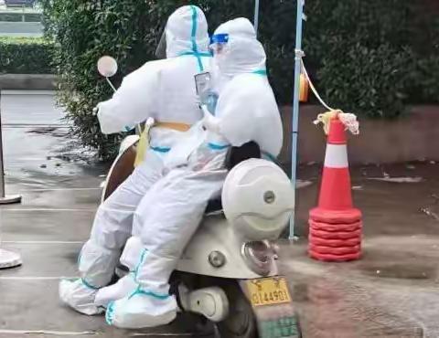 淞江骑兵赴雷区    五指紧攥克时坚