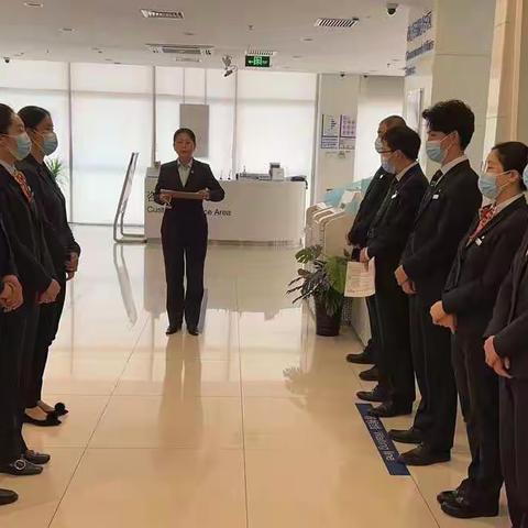 开发区支行驻行纪检组到高端产业片区支行展开合规宣讲