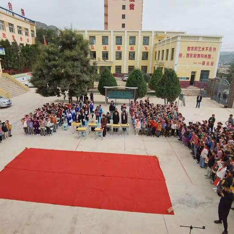 东乡县五家学区“回味经典，书香校园”暨庆祝国庆节感恩诵读比赛活动
