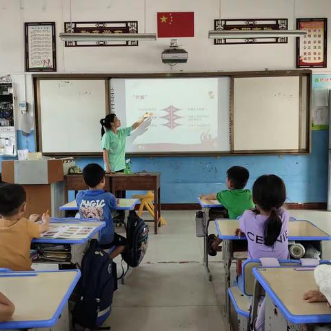 “学习二十大•争做好队员”横州市云表镇旺庄村委小学2023年春期新队员入队仪式