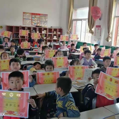 写一手好字，从娃娃做起！