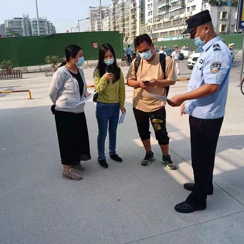 同德街残联积极参与同德街摩电交通安全整治第四十九次全区统一行动