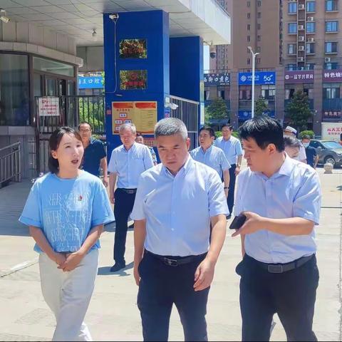 区长薛天江到商丘市第一回民小学调研学校食品安全工作
