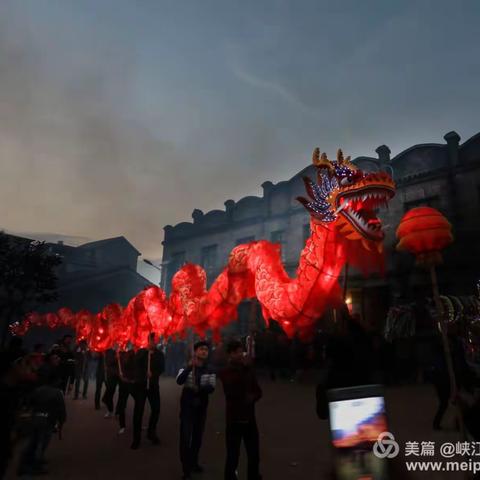 中国千年古村—峡江湖洲，“贺新春，正月十五闹元宵舞龙活动”掠影，