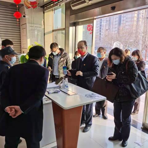 渭南分行殷尚坤行长一行赴大荔县支行开展“开门红”机制政策培训宣讲