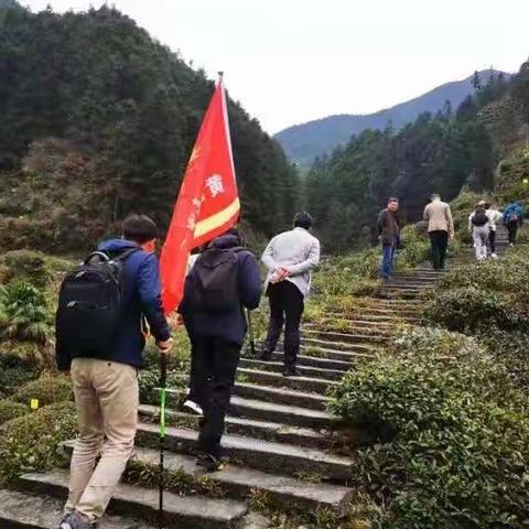 中国民主建国会黄山市市委会、市直三、四支部 开展“红色教育 乡村振兴”活动