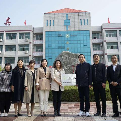 减压赋能助力高考    凝神定心擘画未来